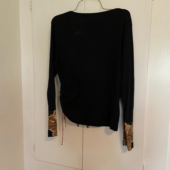 Top - Picture 3 of 3